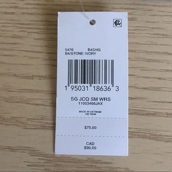 Coach Stone Ivory Wristlet - Picture 10 of 10